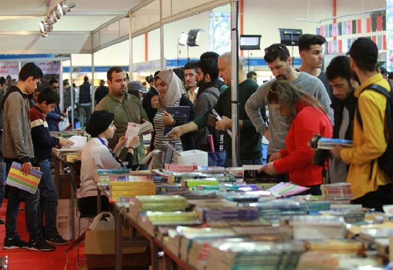 AlMada Book Fair, is as far as the horizon (AlMAda)